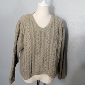 Nordstroms Point of View Cable Knit Sweater Size M